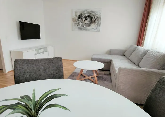 Apartamento Elena Inklusive Garagenplatz Viena